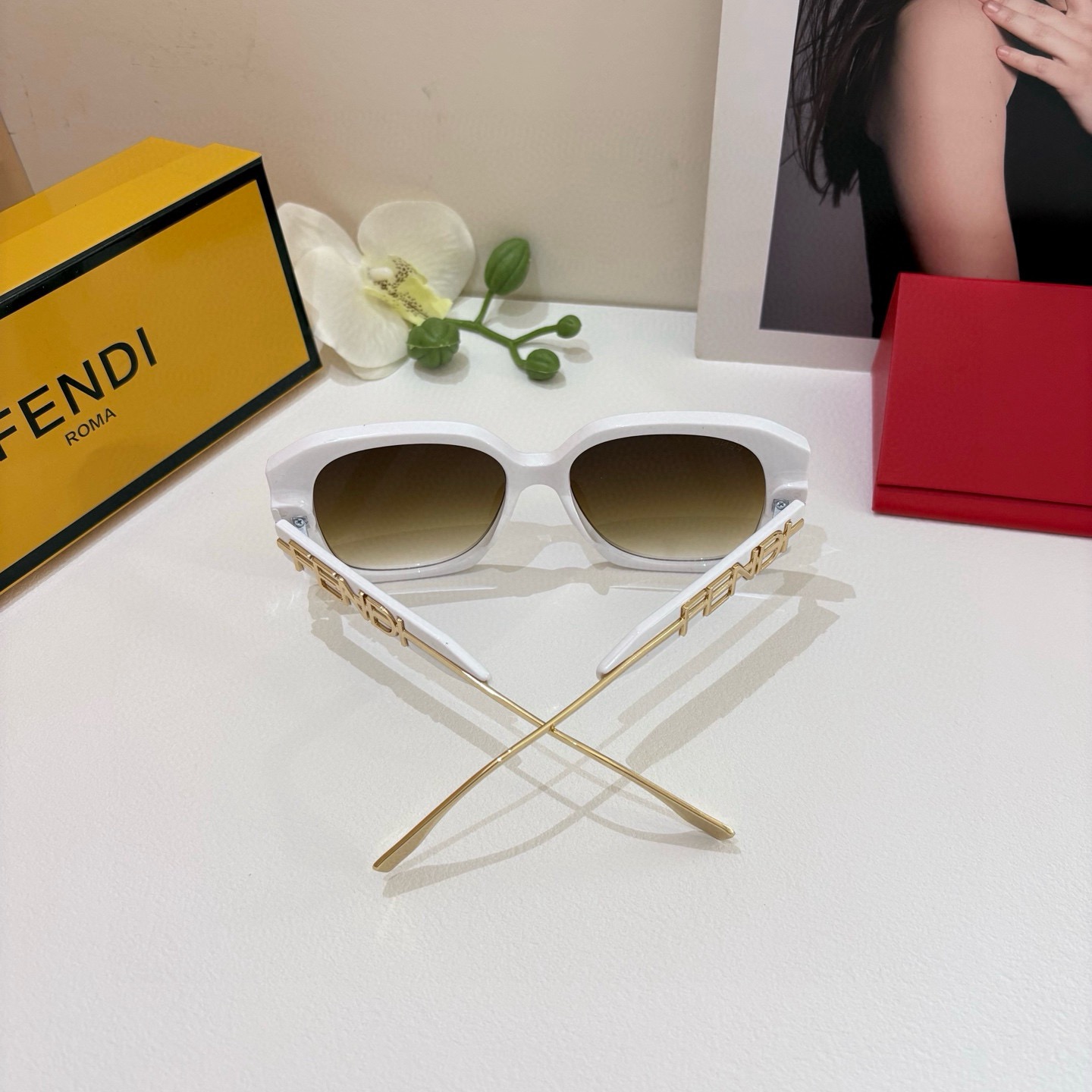Fendi Sunglasses - view 6