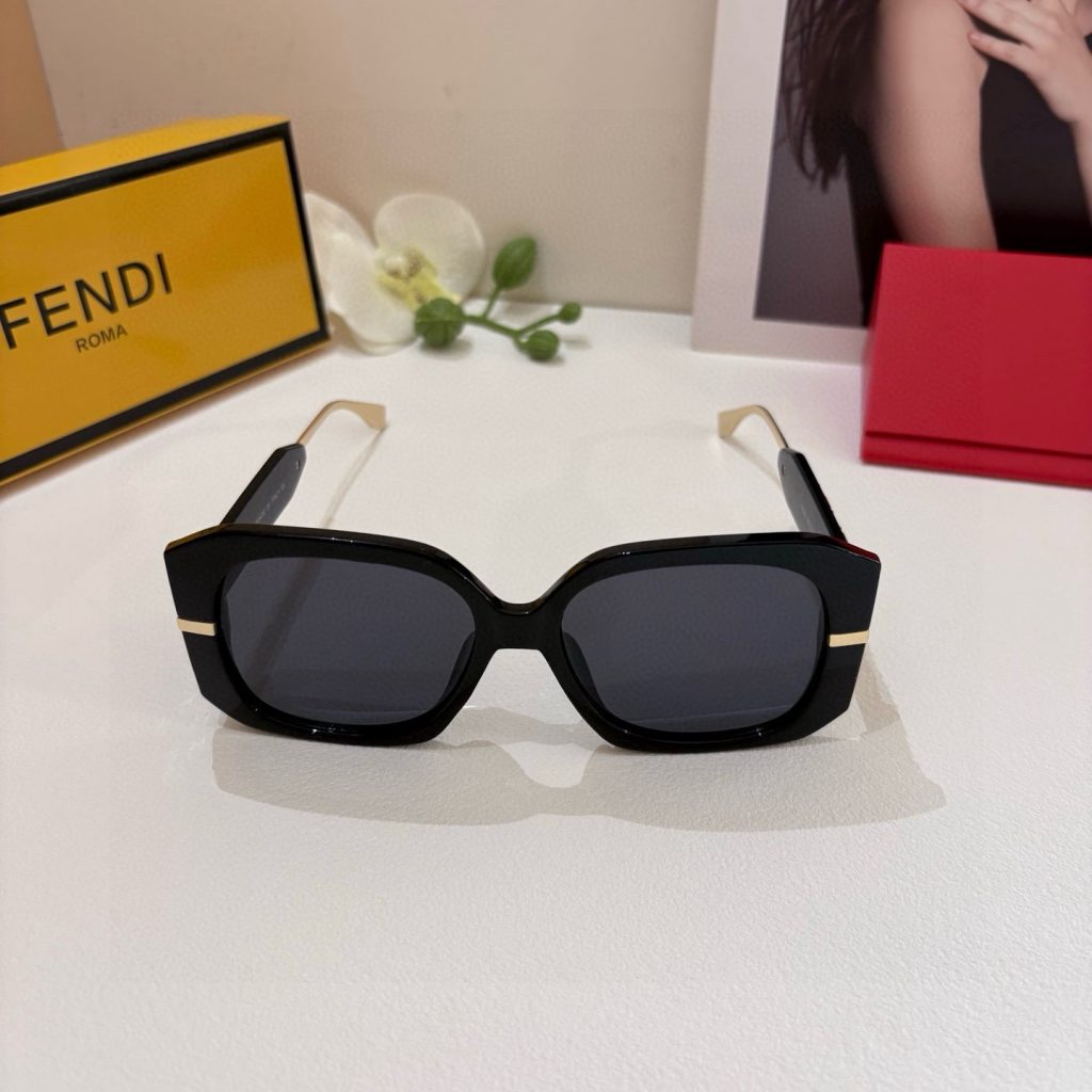 Fendi Sunglasses - view 1