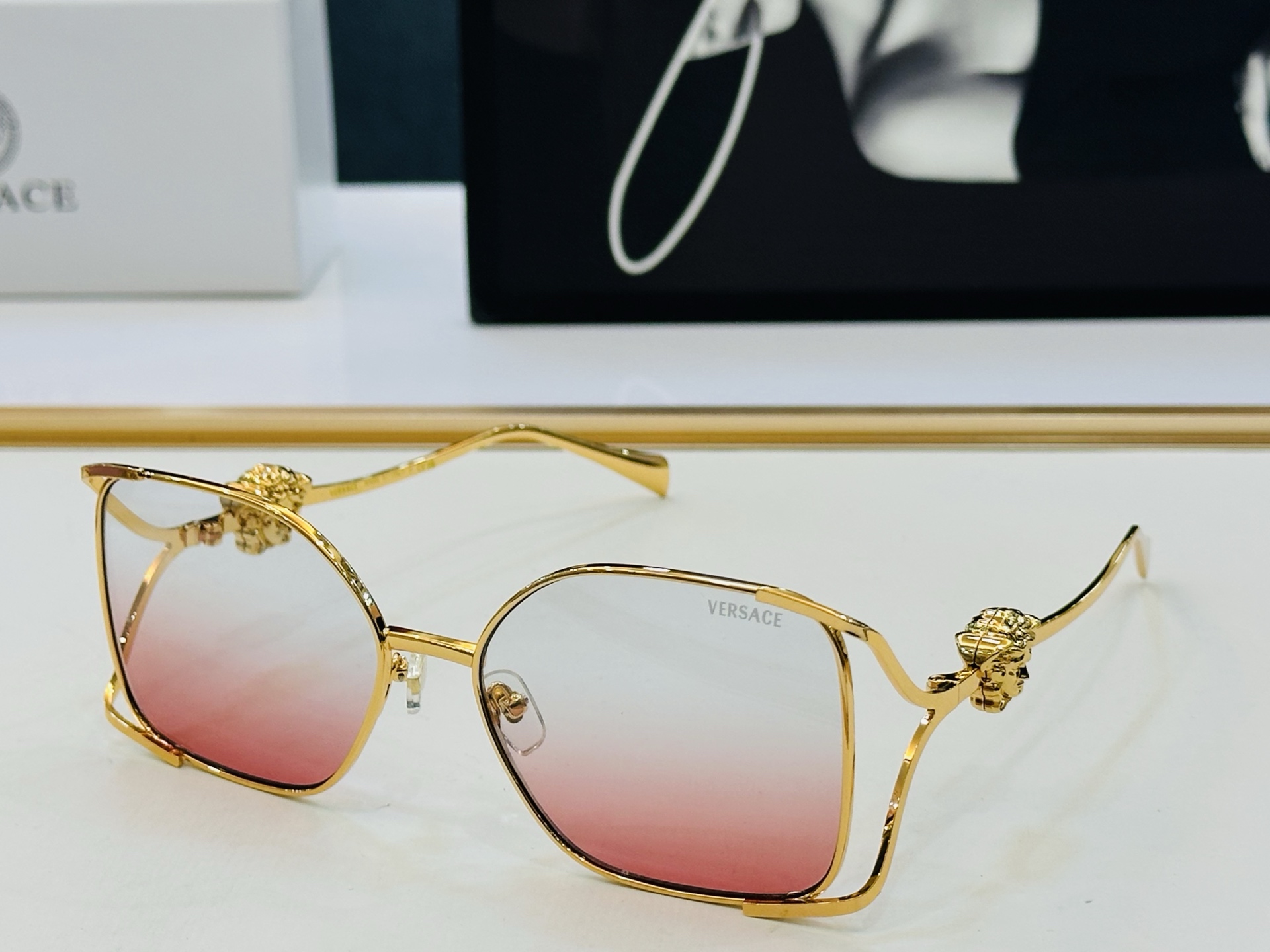 Gucci Sunglasses - view 5