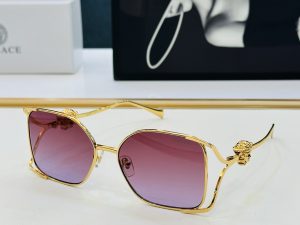 Gucci Sunglasses - view 6