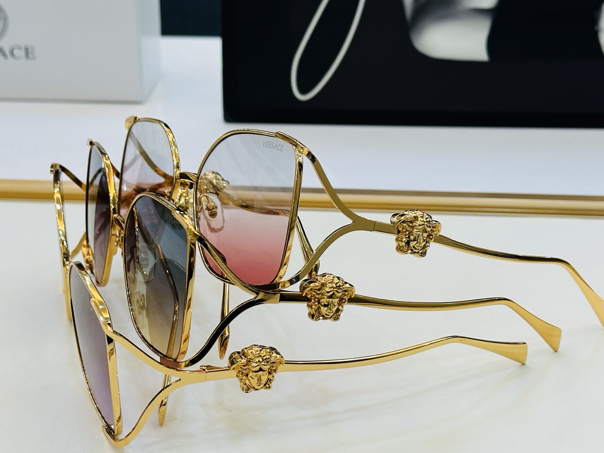 Gucci Sunglasses - view 7