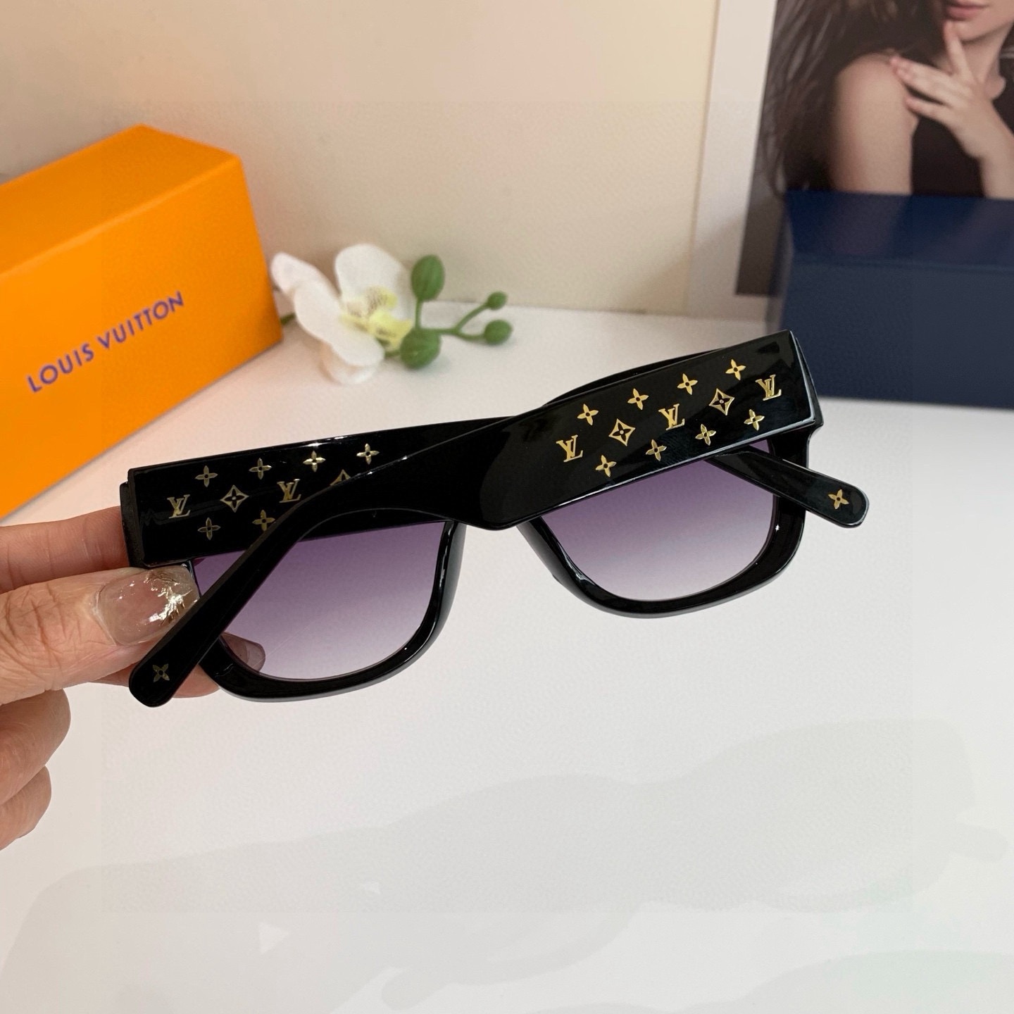 Louis Vuitton Sunglasses - view 5