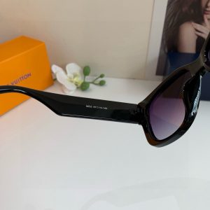 Louis Vuitton Sunglasses - view 6