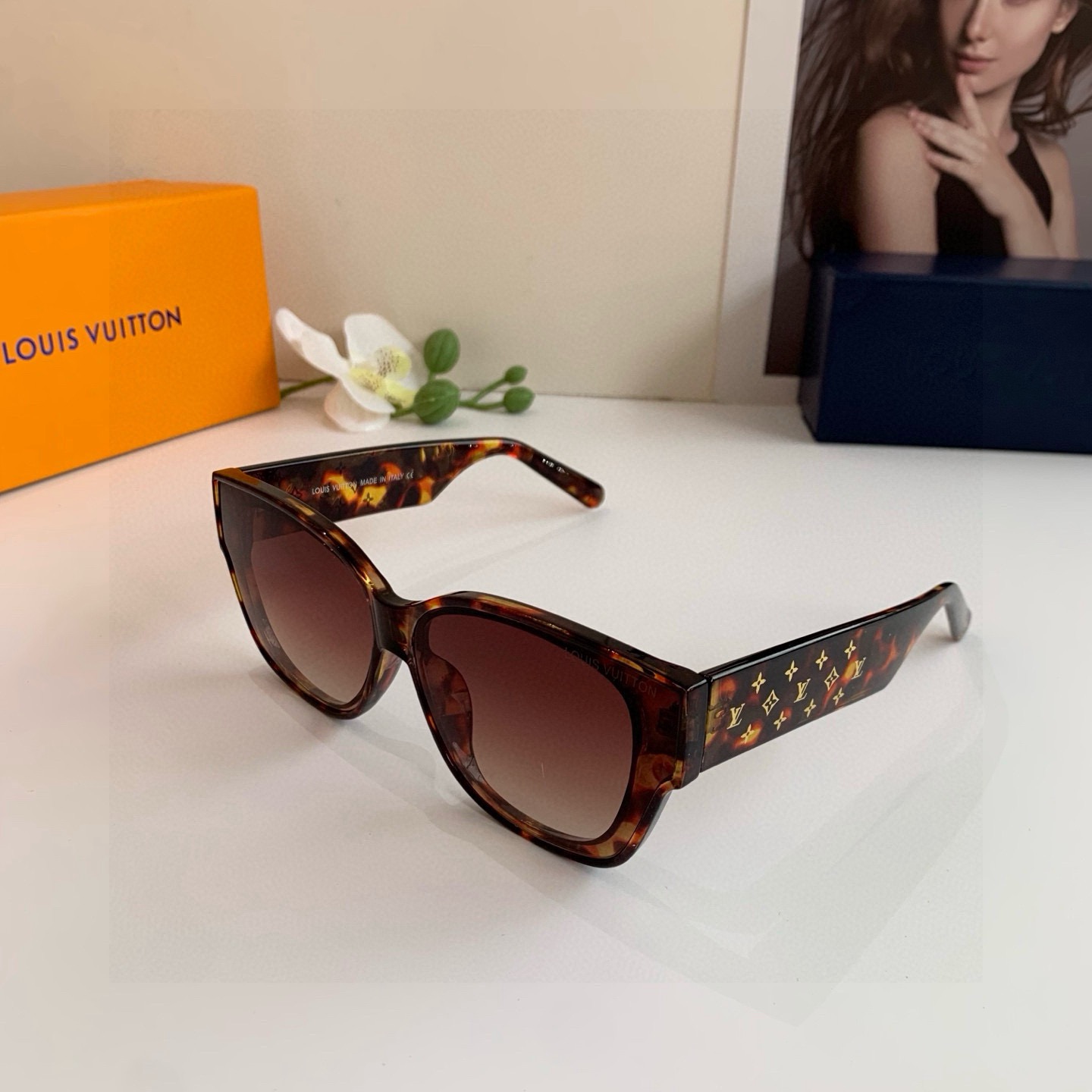 Louis Vuitton Sunglasses - view 2