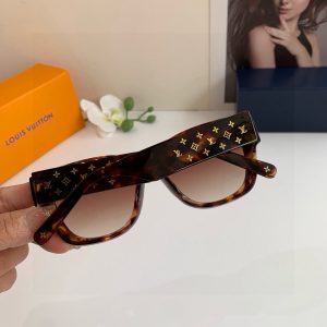 Louis Vuitton Sunglasses - view 4