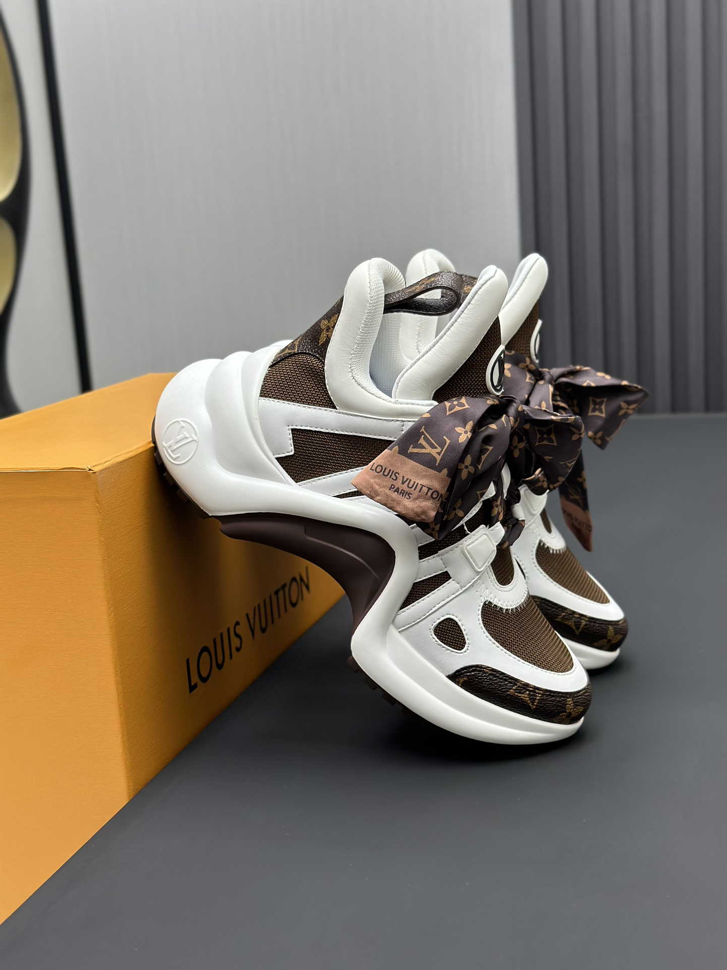 Sneakers - view 4