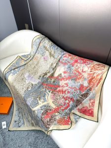 Hermès Scarf - view 4