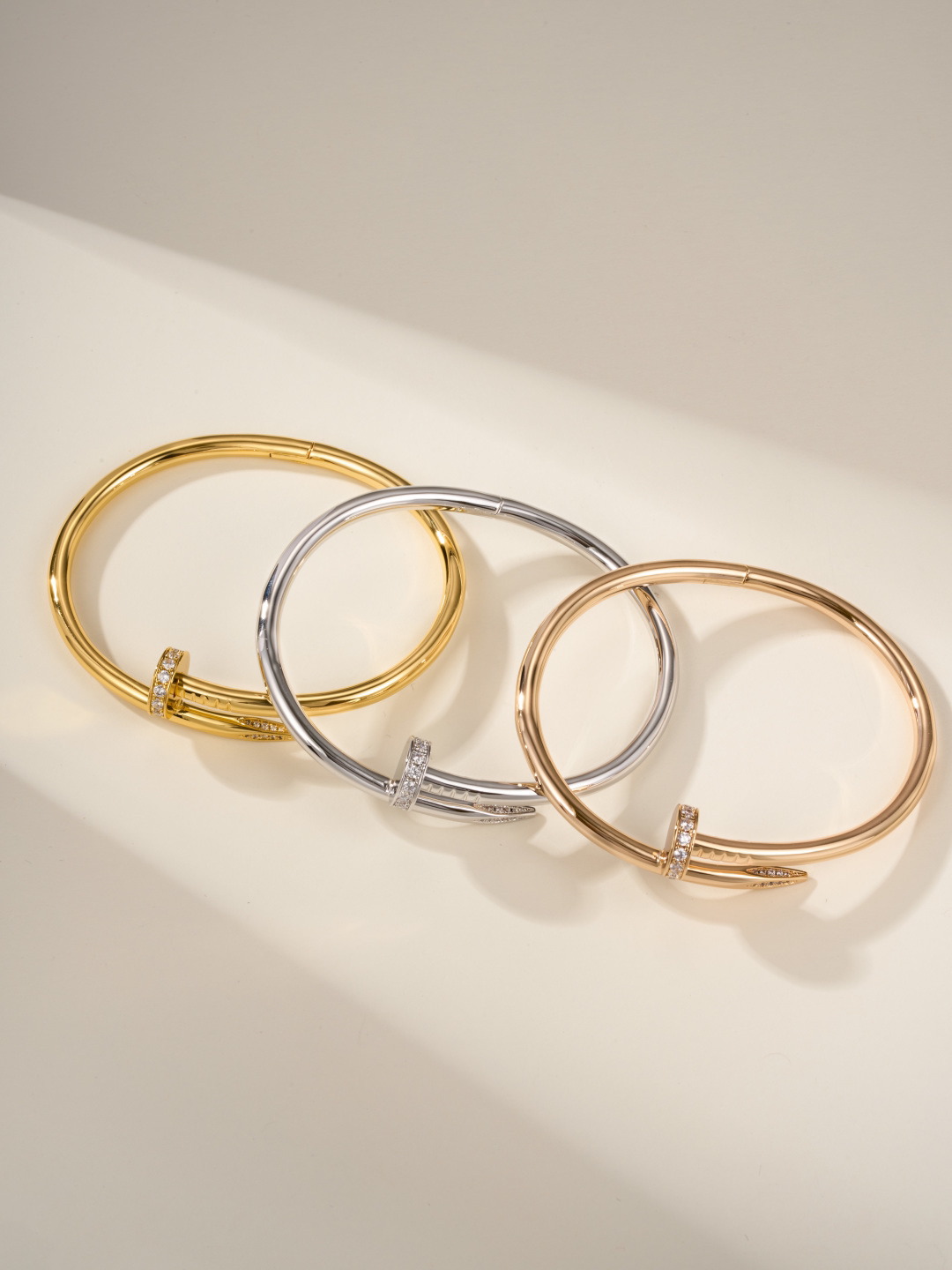 Jewelry - view 1