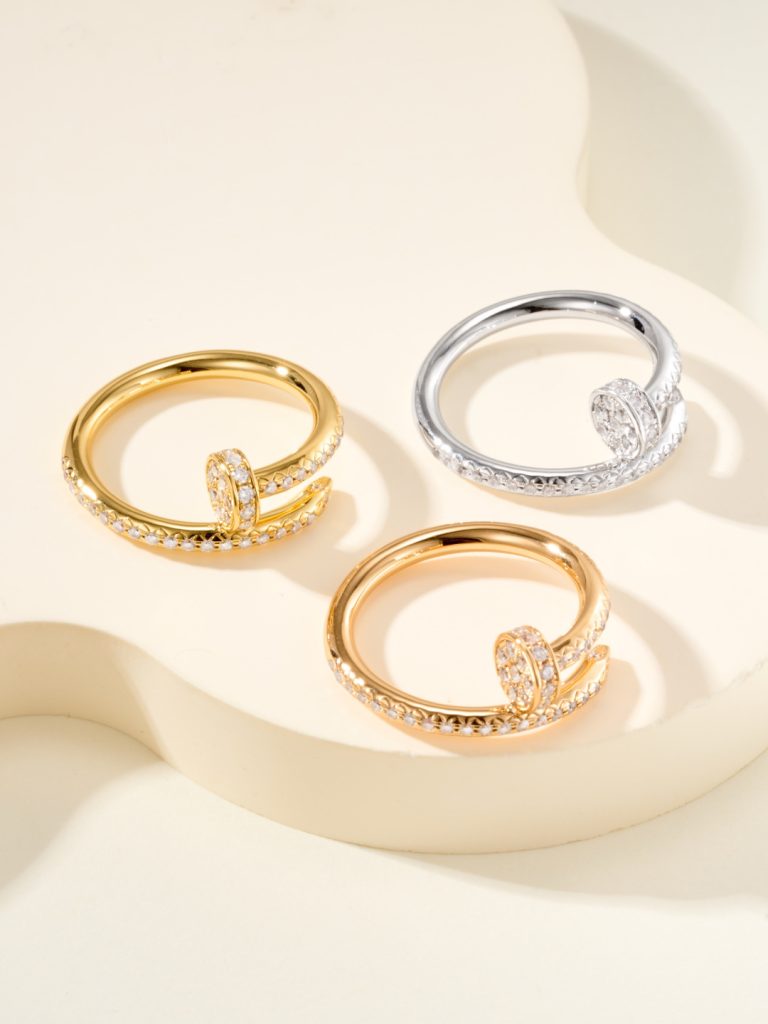 Jewelry - view 1