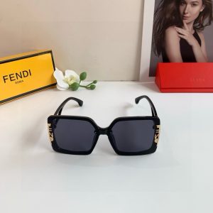 Fendi Sunglasses - view 5