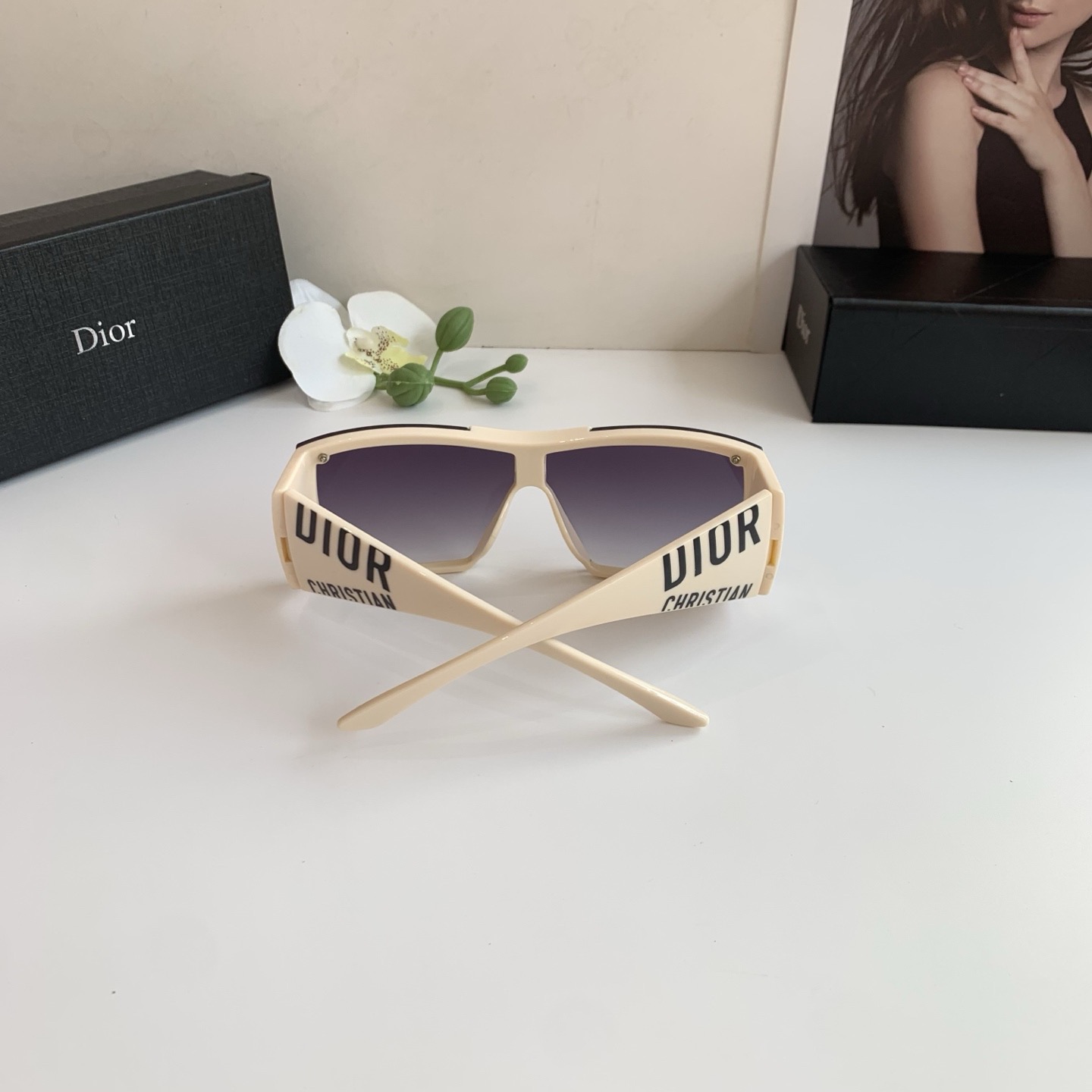 Dior Sunglasses - view 8