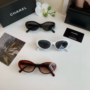 Sunglasses - view 9