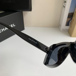 Sunglasses - view 7