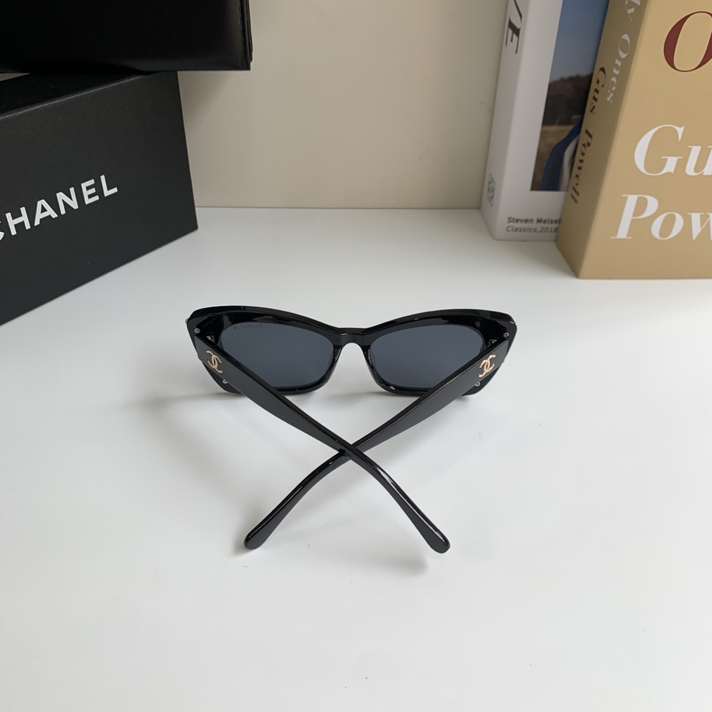 Sunglasses - view 8