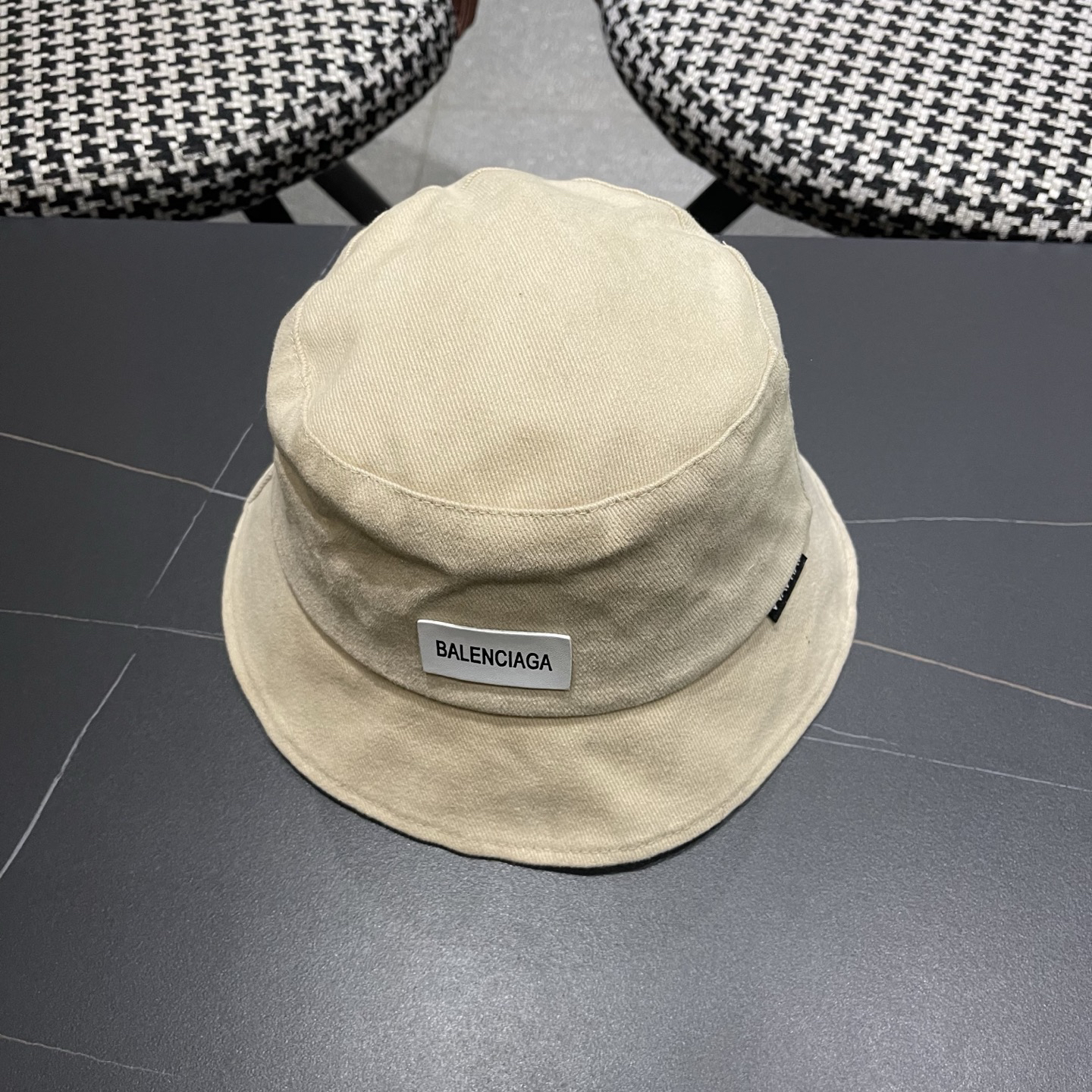 Balenciaga Bucket Hat - view 4