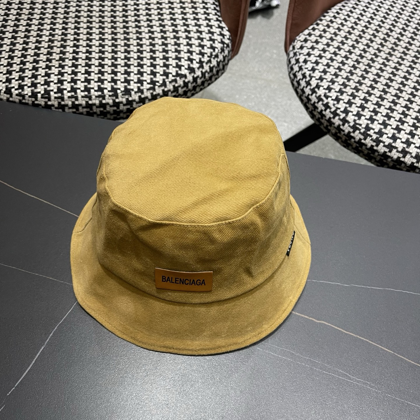 Balenciaga Bucket Hat - view 5