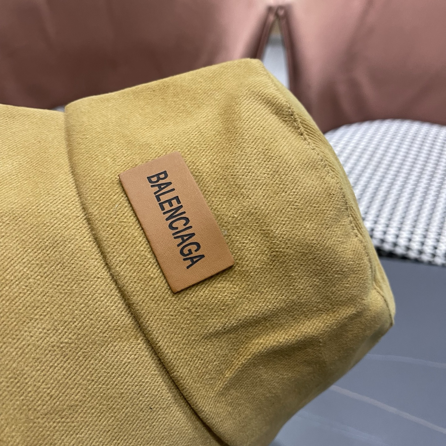 Balenciaga Bucket Hat - view 9