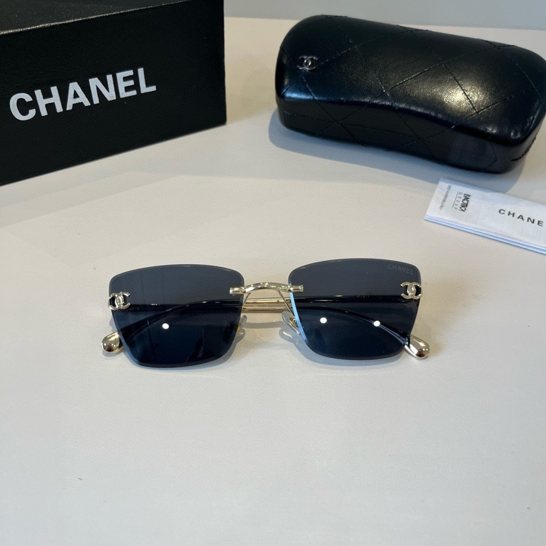 Chanel Sunglasses - view 7