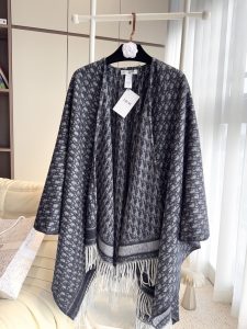 Scarf - view 2