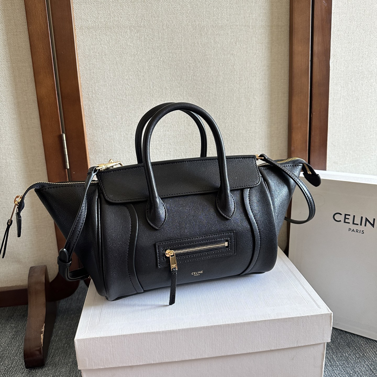 Handbag - view 1