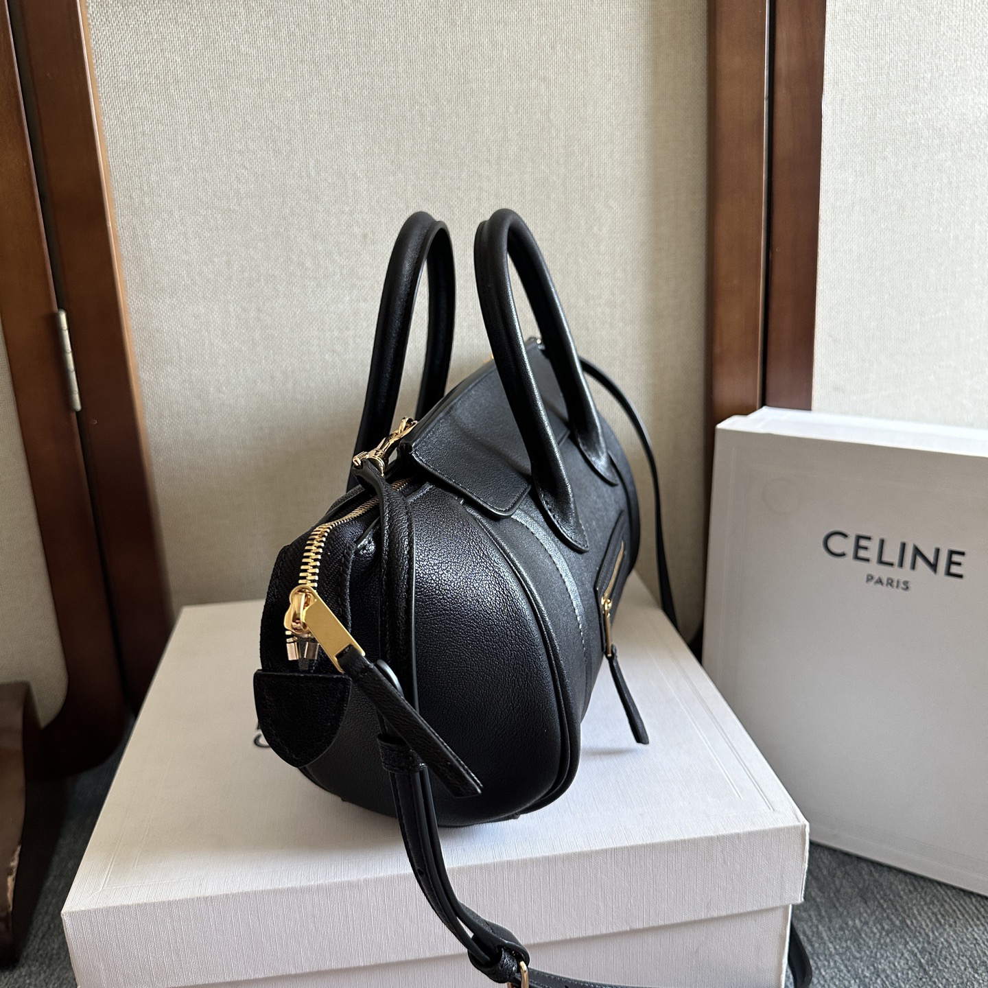 Handbag - view 2