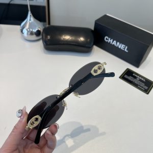 Sunglasses - view 9