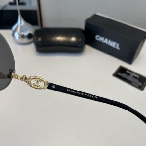 Sunglasses - view 11