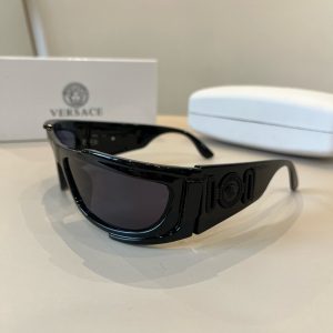Sunglasses - view 3