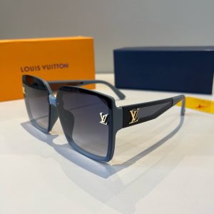 Sunglasses - view 3