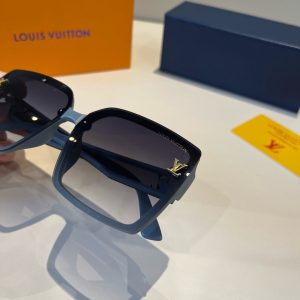 Sunglasses - view 7