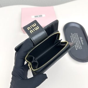Miu Miu Wallet - view 9