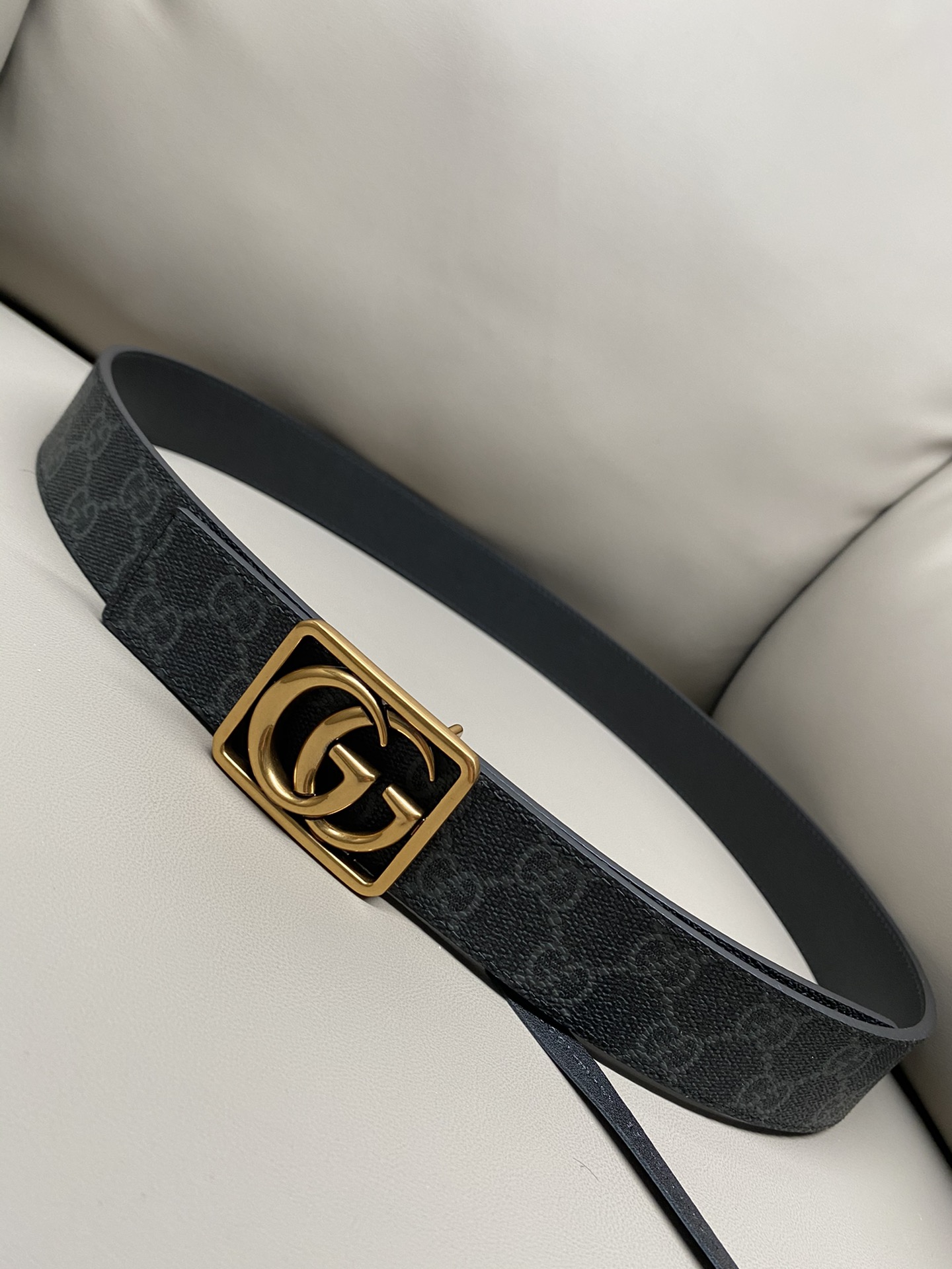 Belt - view 4