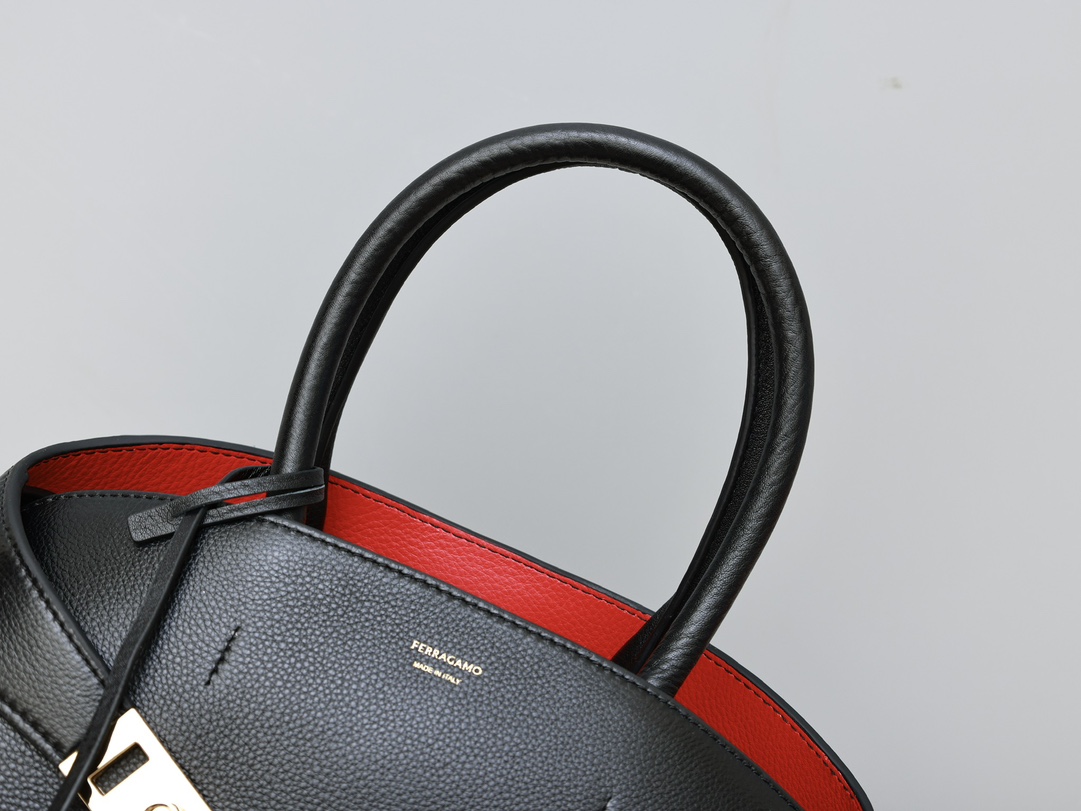 Ferragamo Handbag - view 4