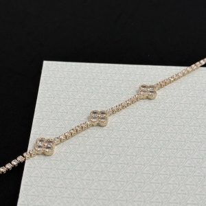 Van Cleef & Arpels Bracelet - view 3
