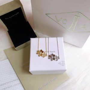 Van Cleef & Arpels Necklace - view 7