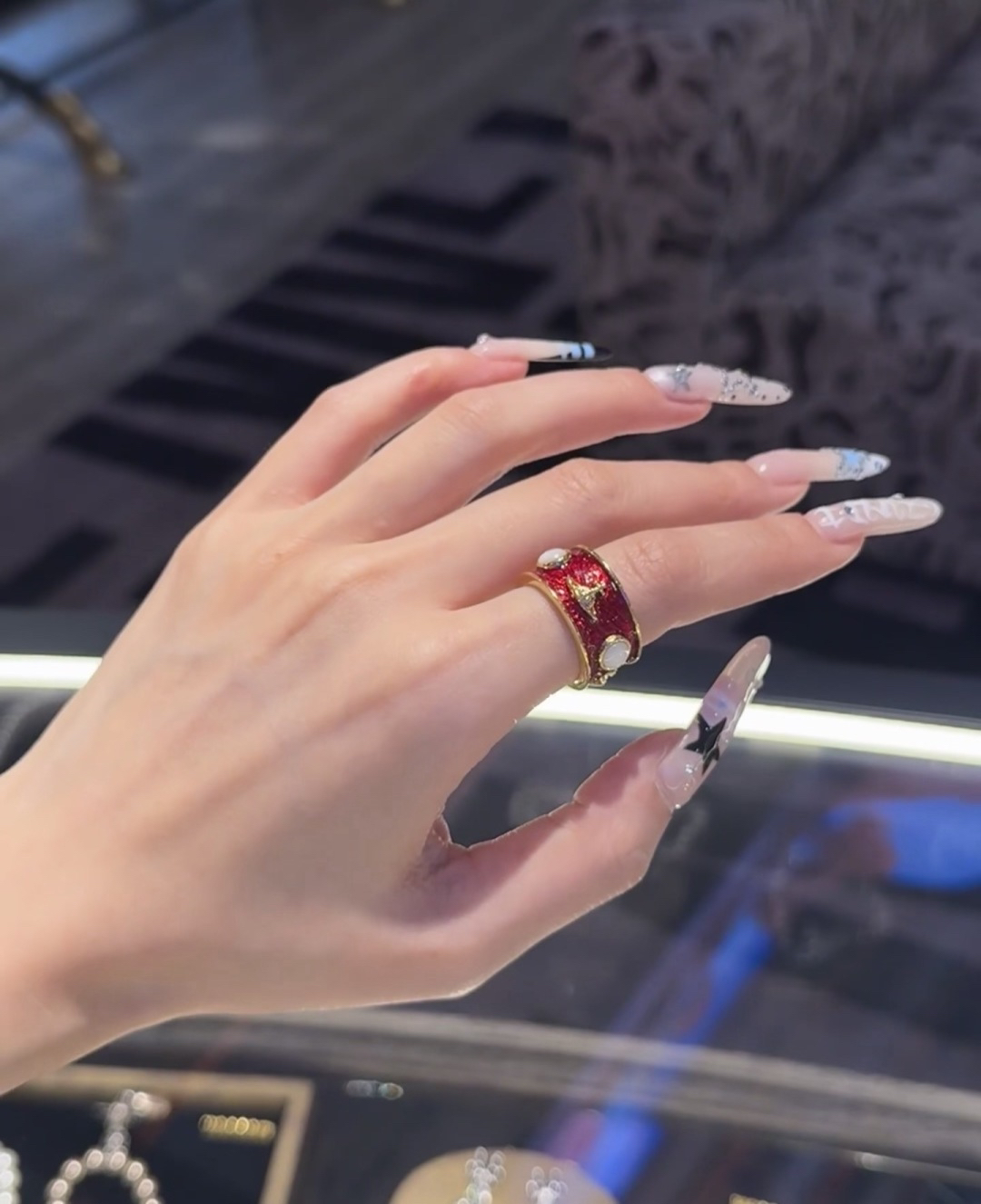 Vivienne Westwood Ring - view 5