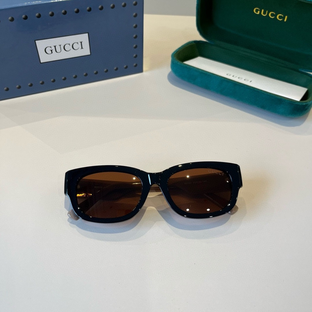Sunglasses - view 8