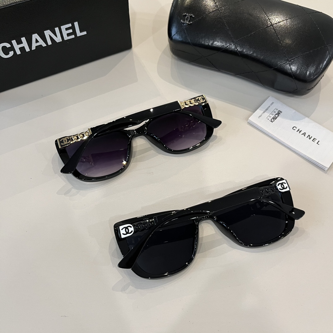 Chanel Sunglasses - view 11