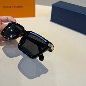 Louis Vuitton Sunglasses - view 6