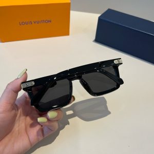 Louis Vuitton Sunglasses - view 8