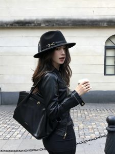 Wool Hat - view 3