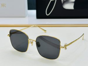 Sunglasses - view 7