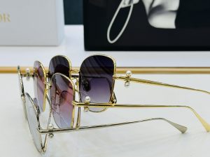 Sunglasses - view 8