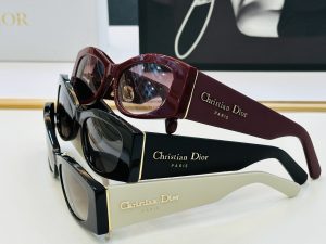 Sunglasses - view 8