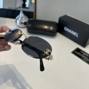 Sunglasses - view 6