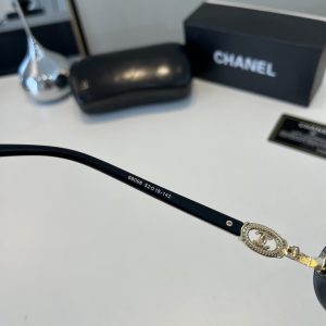 Sunglasses - view 10