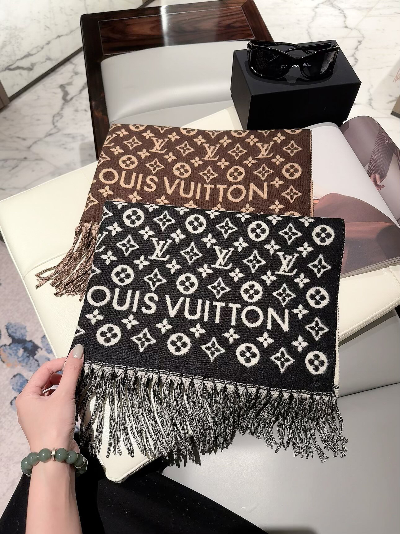 Louis Vuitton Scarf - view 9
