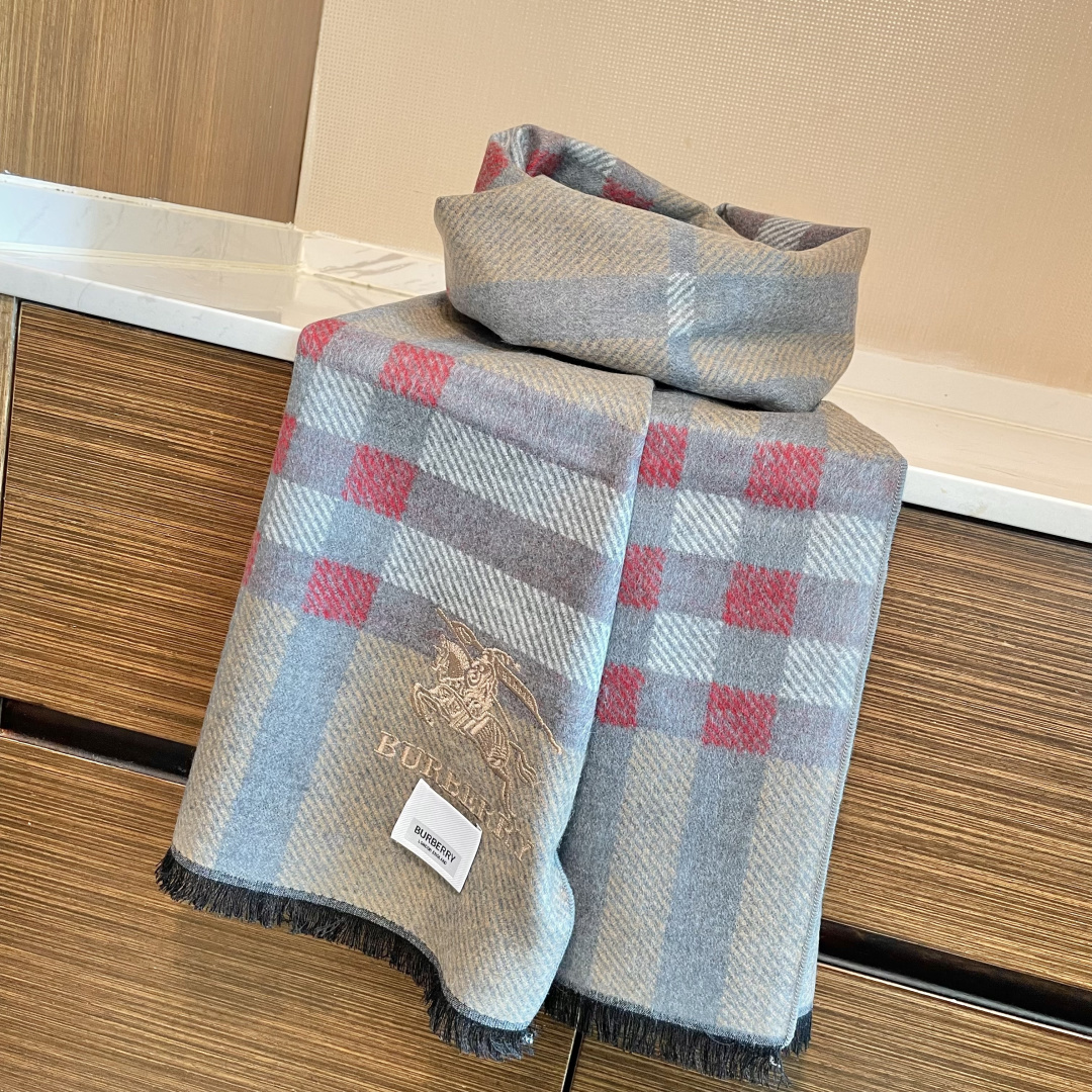 Burberry Scarf - view 4