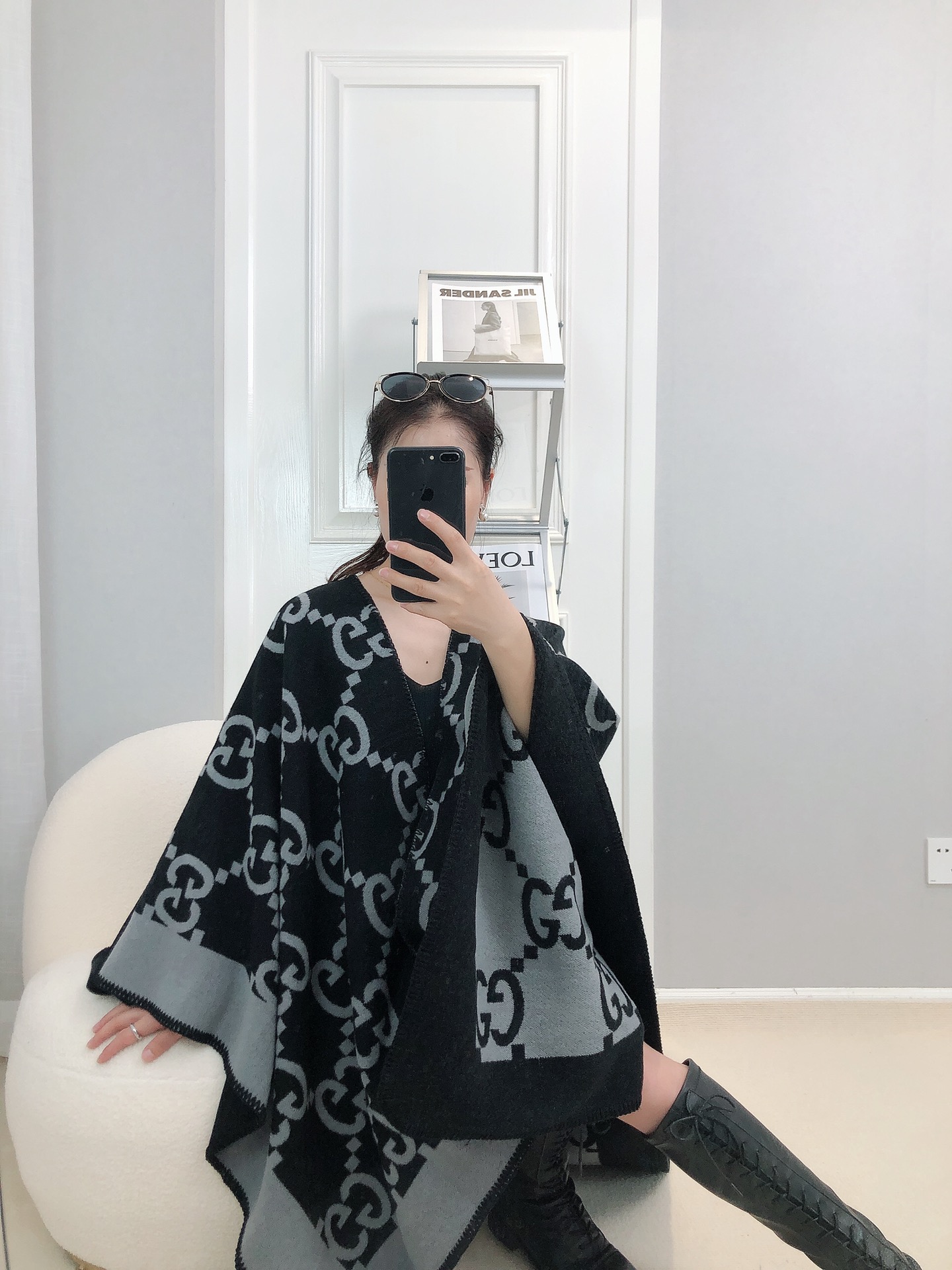 Shawl - view 3