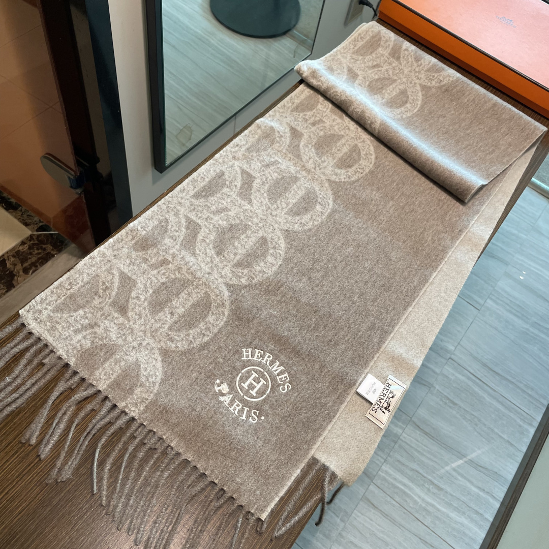 Scarf - view 5